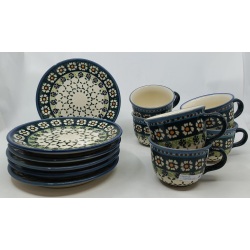 komplet talerzy deserwoych i filiżanek